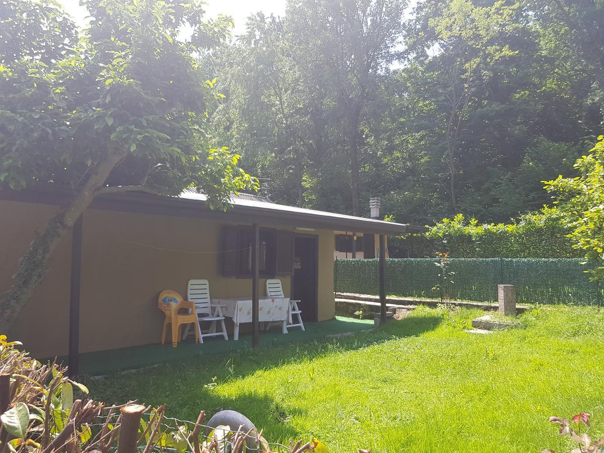 Camping Montorfano ภายนอก รูปภาพ