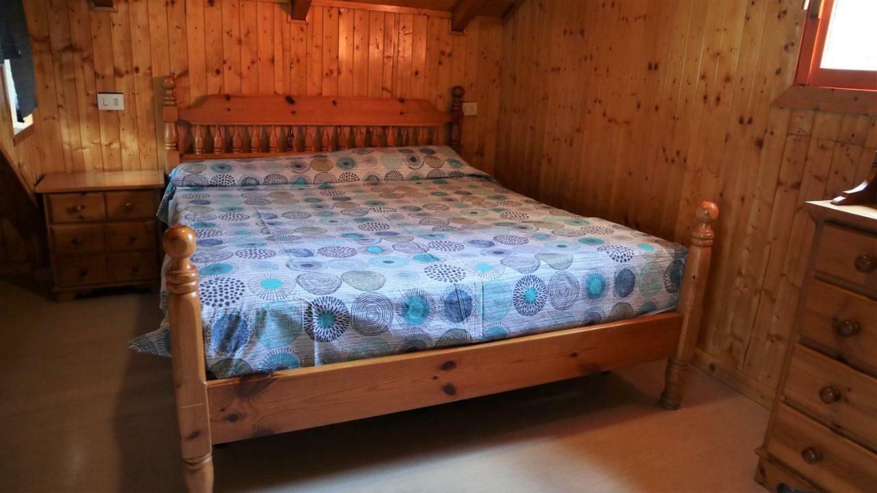 Camping Montorfano ภายนอก รูปภาพ